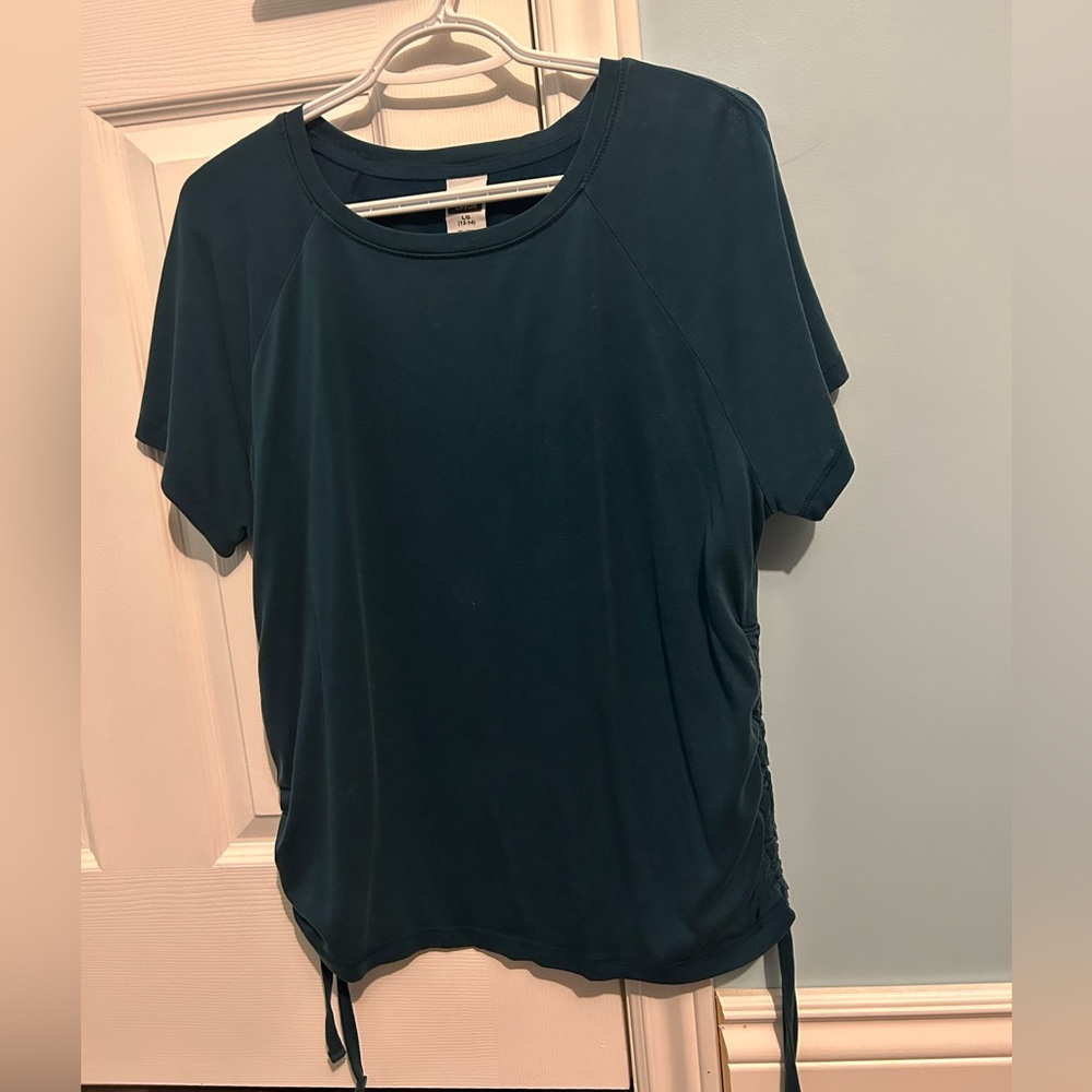 Top with sinchable sides!